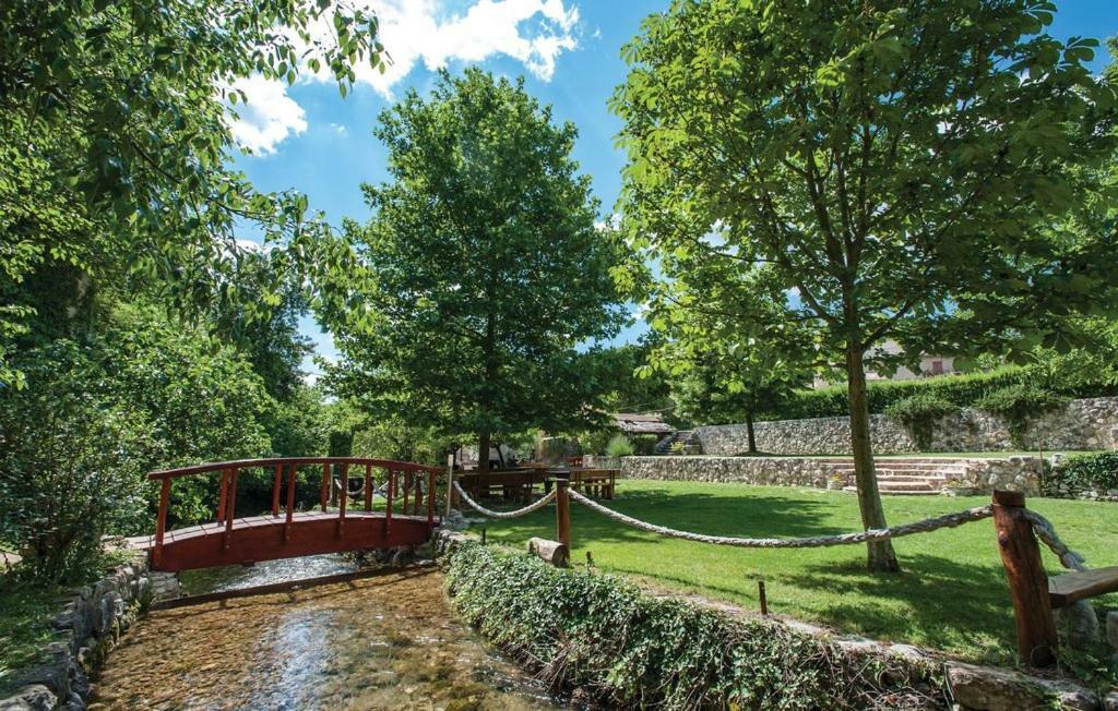 Studio Apartman Подстрана Экстерьер фото